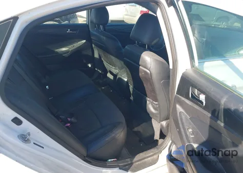 2013 Hyundai Sonata Se z USA, uszkodzony, nr VIN 5NPEC4AC4DH679938